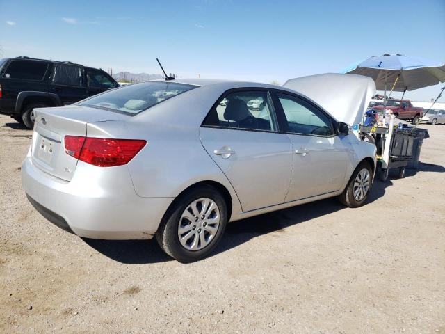 Photo 3 from auction – 2010 KIA FORTE EX with VIN KNAFU4A22A5296761