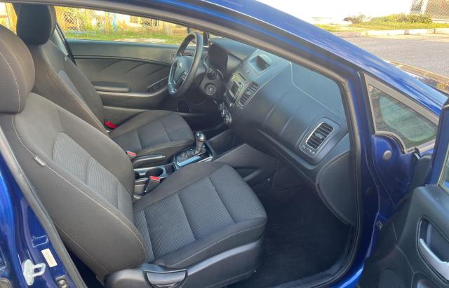 Photo 5 from auction – 2017 KIA FORTE LX with VIN 3KPFK4A78HE153316