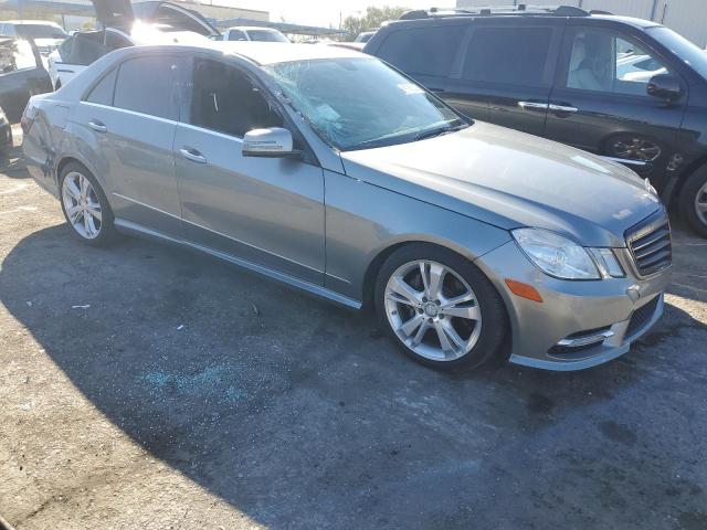Photo 4 from auction – 2013 MERCEDES-BENZ E 350 with VIN WDDHF5KB9DA701395