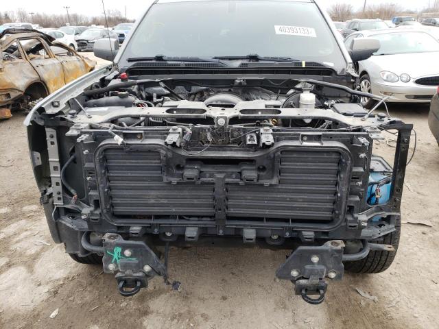 Photo 5 from auction – 2017 CHEVROLET SILVERADO with VIN 3GCUKREC4HG334364