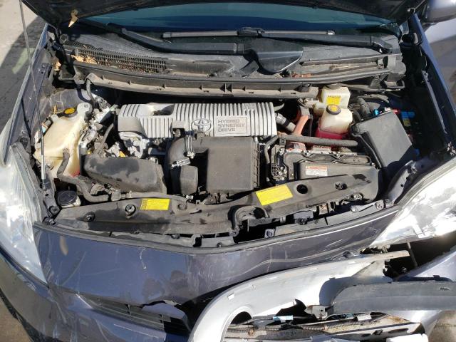 Photo 11 from auction – 2013 TOYOTA PRIUS with VIN JTDKN3DU3D1622231