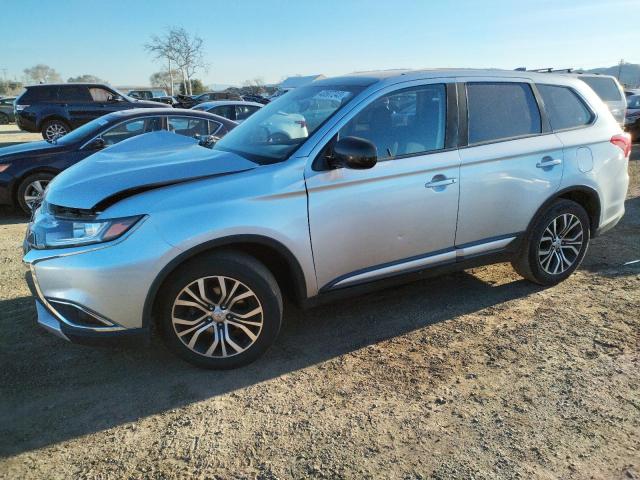 MITSUBISHI OUTLANDER 2017 with VIN JA4AD2A3XHZ027916 - Photo from auction
