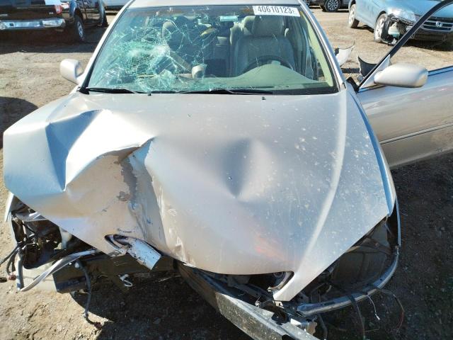 Photo 11 from auction – 2004 TOYOTA CAMRY LE with VIN 4T1BF30K44U576727