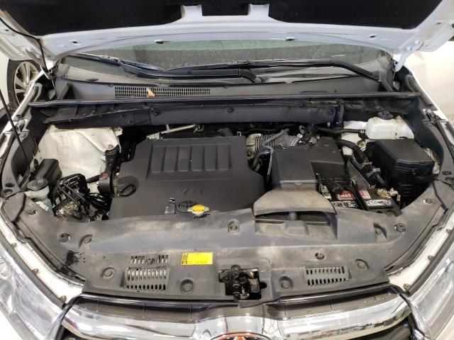 Photo 12 from auction – 2015 TOYOTA HIGHLANDER with VIN 5TDDKRFH0FS142318