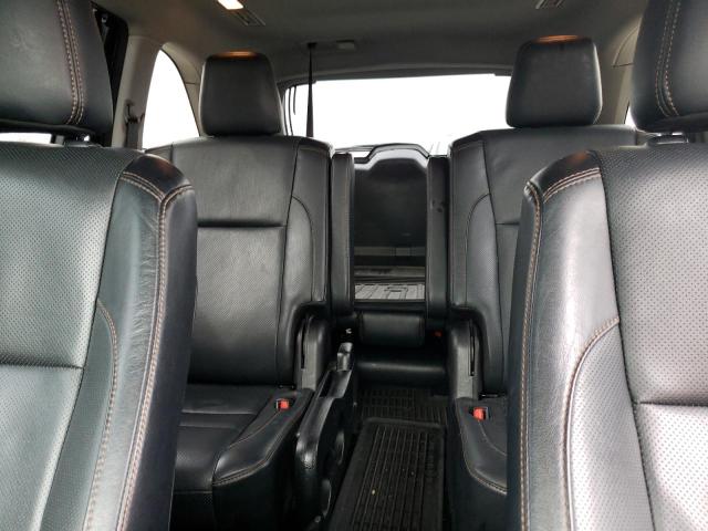 Photo 10 from auction – 2018 TOYOTA HIGHLANDER with VIN 5TDDZRFH9JS911919