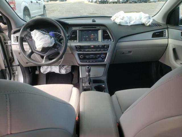 Photo 8 from auction – 2017 HYUNDAI SONATA SE with VIN 5NPE24AF1HH479294