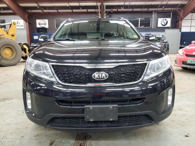 Photo 5 from auction – 2015 KIA SORENTO EX with VIN 5XYKUDA70FG647162