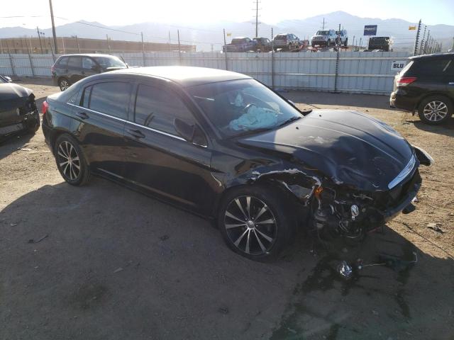 Photo 4 from auction – 2014 CHRYSLER 200 TOURIN with VIN 1C3CCBBG6EN159016