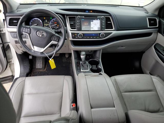 Photo 8 from auction – 2015 TOYOTA HIGHLANDER with VIN 5TDJKRFH5FS187158
