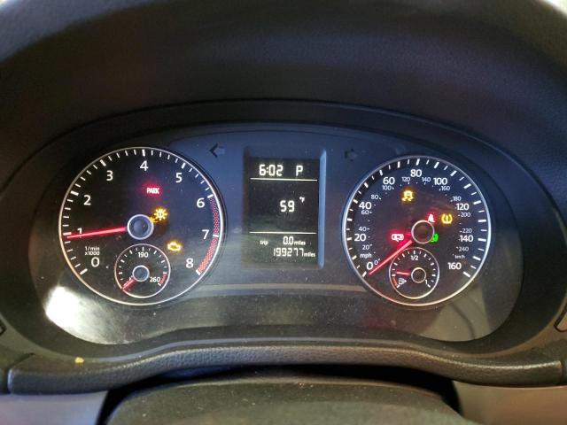 Photo 9 from auction – 2014 VOLKSWAGEN PASSAT S with VIN 1VWAT7A32EC087772