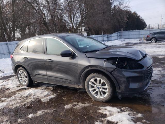 Photo 4 from auction – 2020 FORD ESCAPE SE with VIN 1FMCU0G68LUB75827