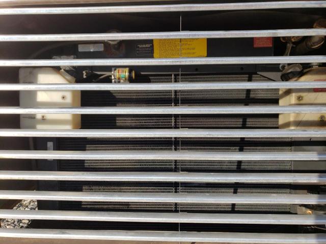 Photo 7 from auction – 2000 FREIGHTLINER CHASSIS X with VIN 4UZ6EFBC1YCH33978
