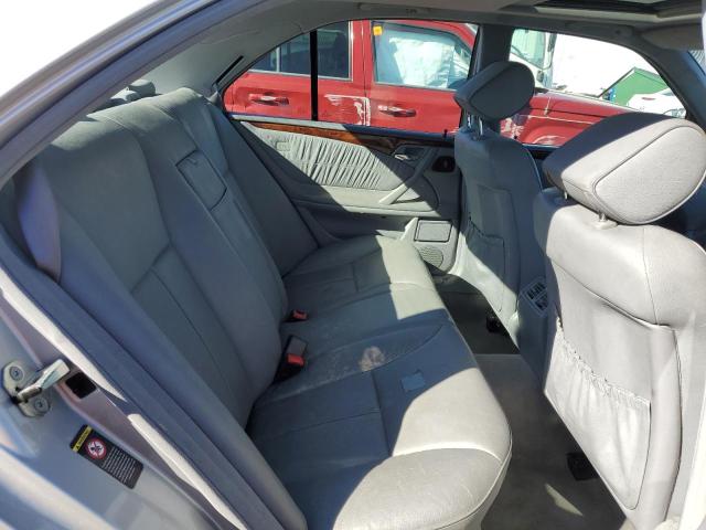 Photo 10 from auction – 2001 MERCEDES-BENZ E 430 with VIN WDBJF83J81X044230