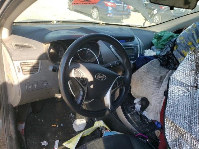 Photo 8 from auction – 2012 HYUNDAI ELANTRA GL with VIN 5NPDH4AE8CH063690