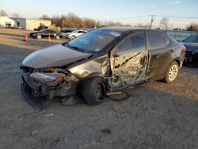 TOYOTA COROLLA L 2018 with VIN 2T1BURHE7JC106423 - Photo from auction