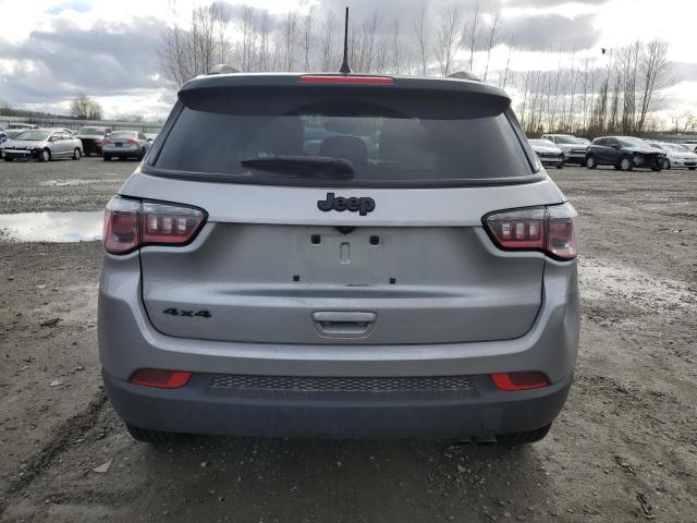 Photo 6 from auction – 2018 JEEP COMPASS LA with VIN 3C4NJDBBXJT396113