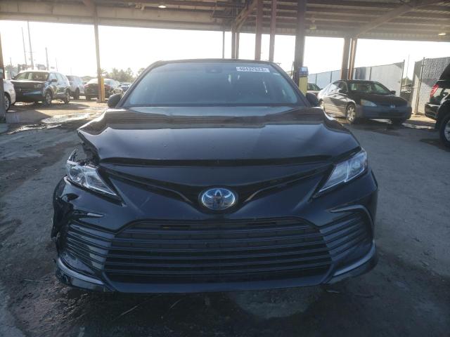 Photo 5 from auction – 2022 TOYOTA CAMRY LE with VIN 4T1C31AK2NU576162