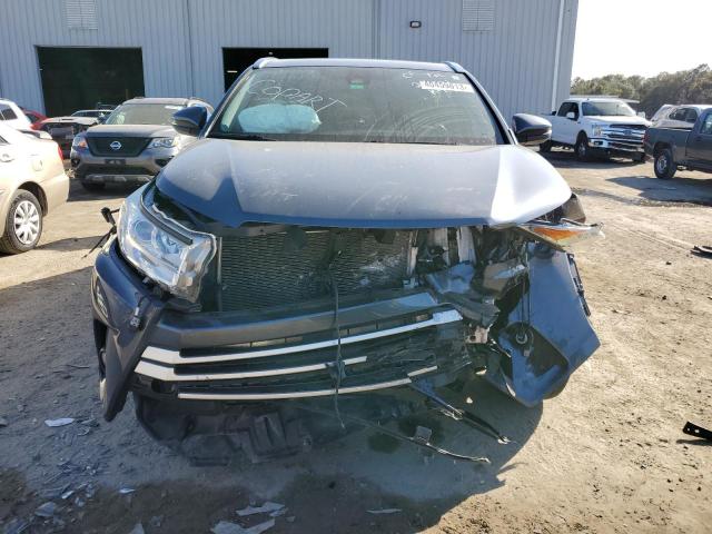Photo 5 from auction – 2018 TOYOTA HIGHLANDER with VIN 5TDKZRFH5JS252812