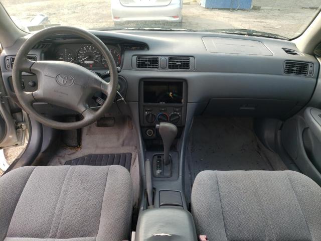 Photo 8 from auction – 2000 TOYOTA CAMRY LE with VIN JT2BG28K5Y0431735