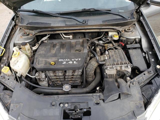Photo 11 from auction – 2013 CHRYSLER 200 LX with VIN 1C3CCBAB4DN611582