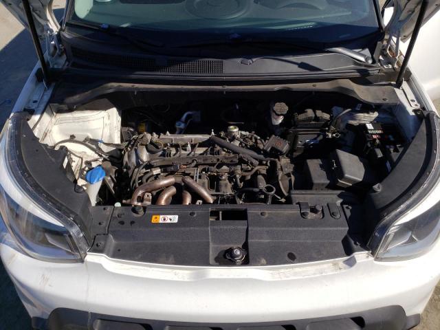 Photo 11 from auction – 2016 KIA SOUL with VIN KNDJN2A29G7847103