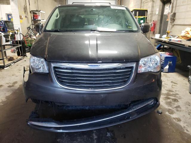 Photo 5 from auction – 2016 CHRYSLER TOWN AND C with VIN 2C4RC1BG5GR221303
