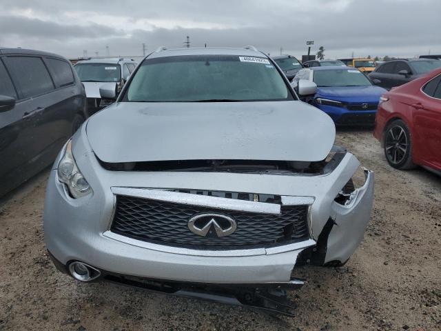 Photo 5 from auction – 2017 INFINITI QX70 with VIN JN8CS1MU6HM140573