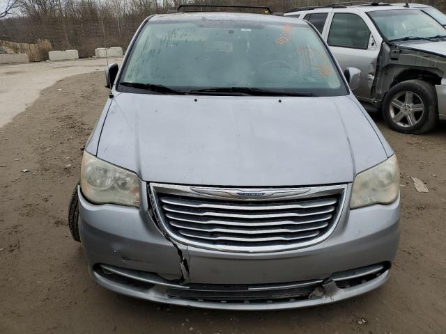 Photo 5 from auction – 2013 CHRYSLER TOWN & COU with VIN 2C4RC1BG5DR745403