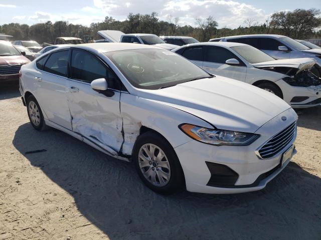 Photo 4 from auction – 2019 FORD FUSION S with VIN 3FA6P0G7XKR280236