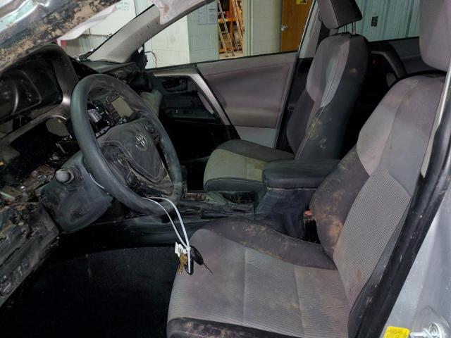 Photo 7 from auction – 2013 TOYOTA RAV4 XLE with VIN JTMRFREV4DD009460