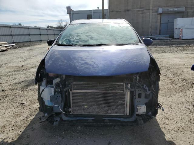 Photo 5 from auction – 2015 TOYOTA PRIUS V with VIN JTDZN3EU1FJ027006