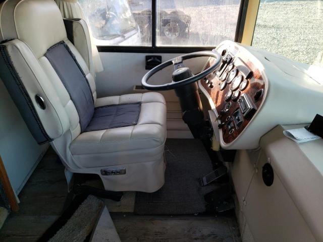 Photo 5 from auction – 2000 FREIGHTLINER CHASSIS X with VIN 4UZ6EFBC1YCH33978
