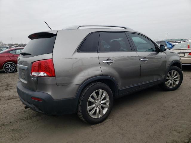 Photo 3 from auction – 2011 KIA SORENTO EX with VIN 5XYKUDA20BG064833