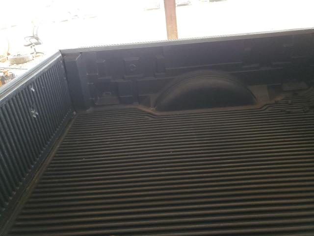 Photo 10 from auction – 2001 FORD F150 with VIN 1FTRF17W71NA60156