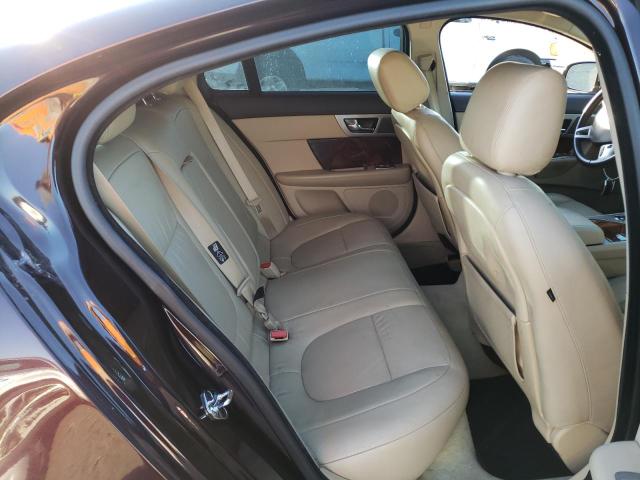Photo 10 from auction – 2011 JAGUAR XF with VIN SAJWA0GB5BLR97515
