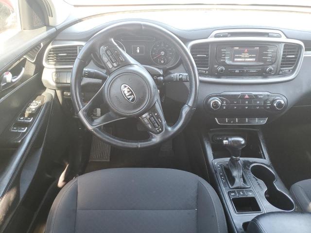 Photo 8 from auction – 2016 KIA SORENTO LX with VIN 5XYPGDA30GG001891