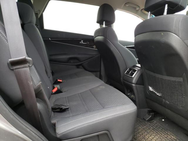 Photo 11 from auction – 2017 KIA SORENTO LX with VIN 5XYPGDA3XHG248286
