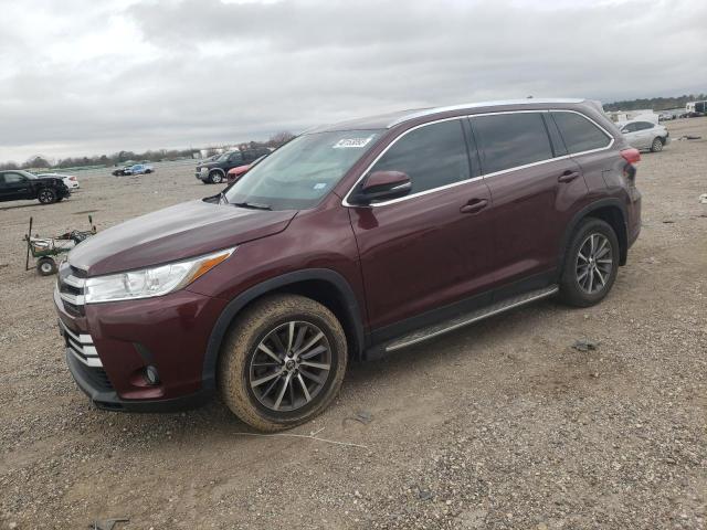 TOYOTA HIGHLANDER 2019 with VIN 5TDKZRFH7KS321369 - Photo from auction