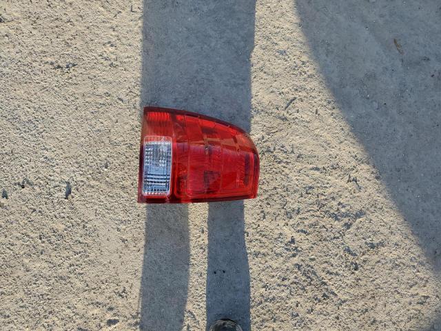 Photo 13 from auction – 2006 FORD EXPEDITION with VIN 1FMFU17556LA62454