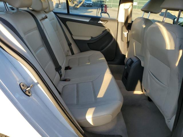 Photo 10 from auction – 2015 VOLKSWAGEN JETTA SE with VIN 3VWD17AJ2FM409537