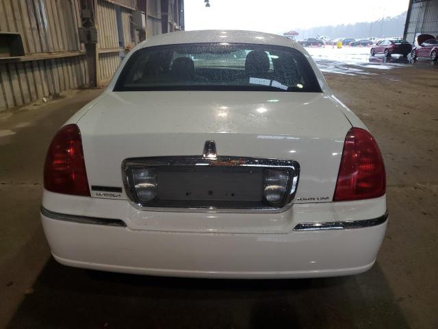 Photo 6 from auction – 2010 LINCOLN TOWN CAR S with VIN 2LNBL8CV7AX613348