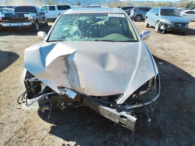 Photo 5 from auction – 2004 TOYOTA CAMRY LE with VIN 4T1BF30K44U576727
