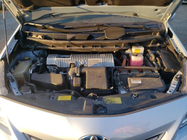 Photo 11 from auction – 2013 TOYOTA PRIUS V with VIN JTDZN3EU9D3242344