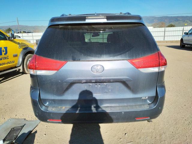 Photo 6 from auction – 2013 TOYOTA SIENNA XLE with VIN 5TDYK3DCXDS340164