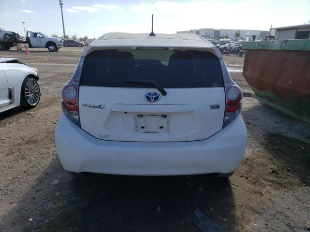 Photo 6 from auction – 2013 TOYOTA PRIUS C with VIN JTDKDTB34D1046324