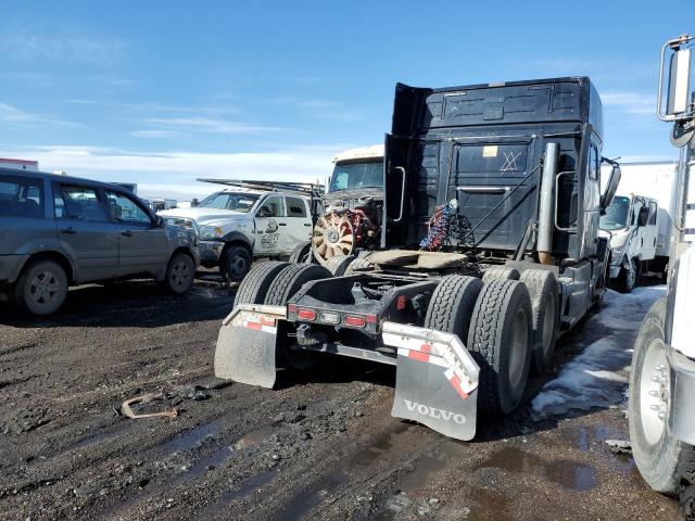 Photo 4 from auction – 2016 VOLVO VN VNL with VIN 4V4NC9EG7GN963079