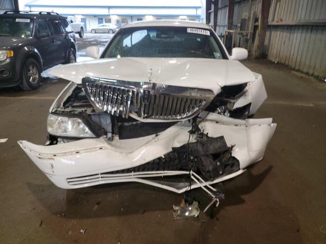 Photo 5 from auction – 2010 LINCOLN TOWN CAR S with VIN 2LNBL8CV7AX613348