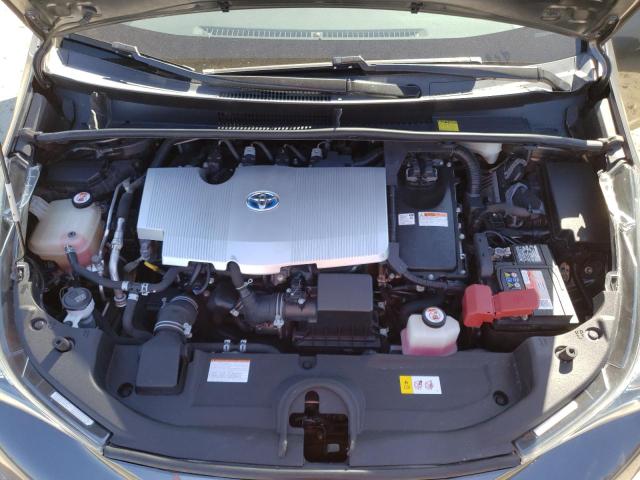 Photo 11 from auction – 2016 TOYOTA PRIUS with VIN JTDKBRFU7G3020174
