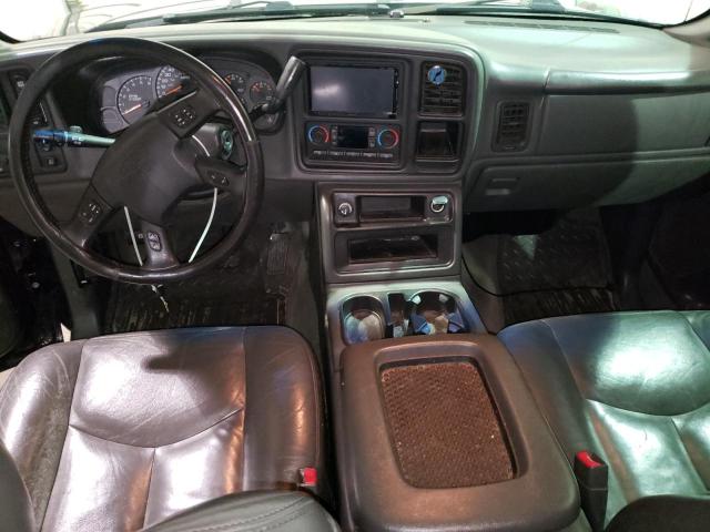 Photo 8 from auction – 2005 CHEVROLET SILVERADO with VIN 2GCEK13T151387522