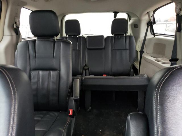 Photo 10 from auction – 2013 CHRYSLER TOWN & COU with VIN 2C4RC1BG2DR705943